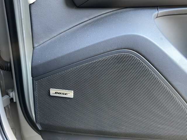 ポルシェ ポルシェ カイエン クーペ 東京都 2024(令6)年 1.2万km グレー 車体色　M9A　クレヨン/スポーツクロノ/新車時保証書　整備記録簿　取扱説明書/ブレーキアシスト/レーンキープアシスト/レーンチェンジアシスト/アダプティブクルーズコントロール/純正ナビ/BT/USB/AppleCarplay/360度カメラ　ETC【2.0】/ドライブレコーダー【前後】/パノラマルーフ【開かない】/レザーシート/シートヒーター/ベンチレーター/フロントメモリー付パワーシート/アクティブサスペンション/スマートキー/LEDヘッドライト/オートライト/パドルシフト付皮巻きハンドル/純正２０インチアルミ