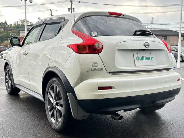 日産 ジューク 15RX アーバンセレクション 鹿児島県 2014(平26)年 12.6万km パール 純正ナビ/　　CD/DVD/BT/フルセグ/バックカメラ/オートライト/純正17インチアルミホイール/ステアリングスイッチ/アイドリングストップ/スマートキー/ETC