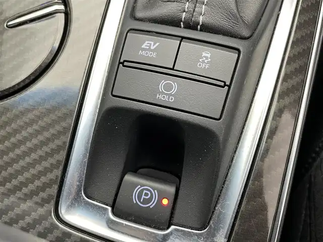 トヨタ クラウン ハイブリッド RS 滋賀県 2019(令1)年 4.4万km ホワイトパールクリスタルシャイン 純正ナビ/【CD/DVD/USB/Bluetooth/フルセグTV】/バックカメラ/ビルトインETC/ドライブレコーダー/トヨタセーフティセンス/・レーントレーシングアシスト/・レーダークルーズコントロール/・プリクラッシュセーフティ/・ロードサインアシスト/・先行車発進告知機能/パワーシート/シートヒーター/ステアリングヒーター/3眼LEDヘッドライト/フォグランプ/オートライト/ダウンサス/プッシュスタート/スマートキー