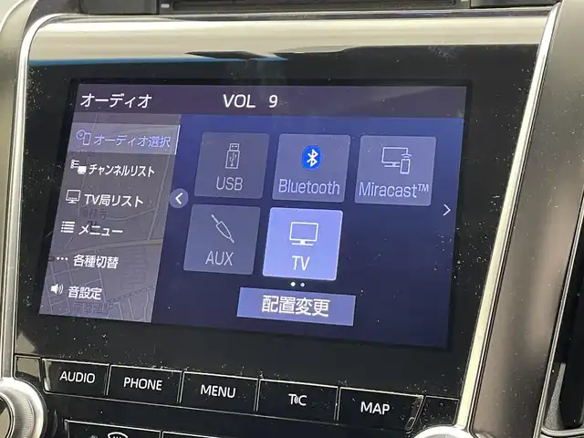 トヨタ クラウン ハイブリッド RS 滋賀県 2019(令1)年 4.4万km ホワイトパールクリスタルシャイン 純正ナビ/【CD/DVD/USB/Bluetooth/フルセグTV】/バックカメラ/ビルトインETC/ドライブレコーダー/トヨタセーフティセンス/・レーントレーシングアシスト/・レーダークルーズコントロール/・プリクラッシュセーフティ/・ロードサインアシスト/・先行車発進告知機能/パワーシート/シートヒーター/ステアリングヒーター/3眼LEDヘッドライト/フォグランプ/オートライト/ダウンサス/プッシュスタート/スマートキー