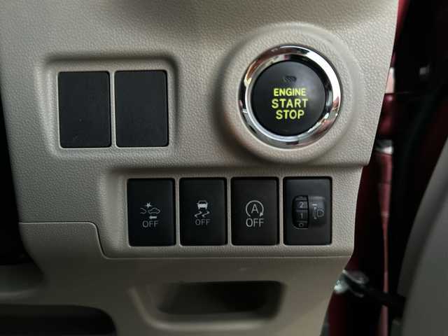 ダイハツ キャスト スタイル X SAⅡ 富山県 2017(平29)年 2.3万km ファイアークォーツレッドM 純正メモリナビゲーション/型番：NMZK-W68D/【CD/DVD/BT/SD/フルセグTV】/バックカメラ/衝突軽減ブレーキ/レーンキープアシスト/アイドリングストップ/純正フロアマット/オートライト/プッシュスタート/スマートキー×２