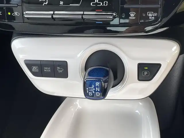 車両画像16