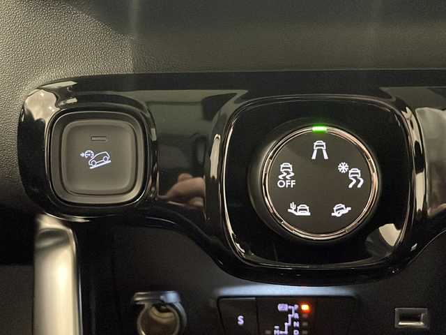 シトロエン シトロエン Ｃ３ エアクロス シャインパッケージ 新潟県 2023(令5)年 1.1万km ブランバンキーズ パノラミックサンルーフ/クルーズコントロール/アクティブセーフティブレーキ/レーンディパーチャーウォーニング/パークアシスト/インテリジェントハイビーム/ディスプレイオーディオ/ワイヤレスチャージ/バックカメラ/アドバンスドグリップコントロール/ダウンヒルアシスト/ドラレコ/ETC
