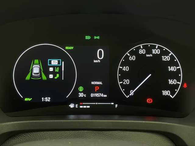 ホンダ ヴェゼル ハイブリッド e:HEV Z 宮崎県 2021(令3)年 2万km プレミアムクリスタルレッドM 禁煙車/ホンダセンシング/純正9型ディスプレイオーディオナビTV/（HONDA CONNECT/USB/HDMI/Bluetooth/フルセグTV)/純正ビルトイン2.0ETC/純正ドライブレコーダー/純正LEDオートライト/純正LEDフォグ/純正18インチアルミ/純正フロアマット/アダプティブクルーズコントロール/レーンディパーチャーアラート/ブラインドスポットモニター/ダウンヒルアシストコントロール/クリアランスソナー/ウインカードアミラー/パドルシフト/置くだけ充電/ステアリングヒーター/前席シートヒーター/デュアルオートエアコン/スマートキー/プッシュエンジンスタート/スペアキー