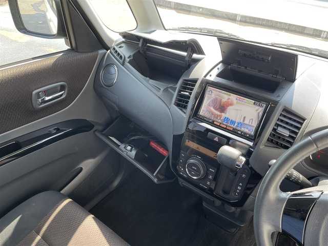 日産 ルークス ハイウェイスター ターボ 富山県 2012(平24)年 6.9万km スノーパールホワイト 純正ナビ(MC312D-A)/AM/FM/CD/DVD/Bluetooth/フルセグTV/バックカメラ/ターボ/ETC/両側パワースライドドア/スマートキー/純正14インチアルミホイール
