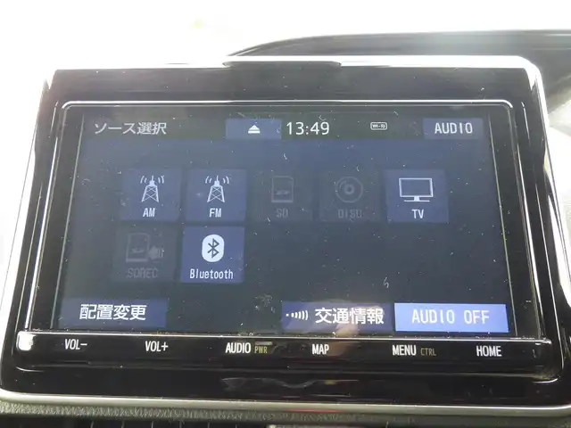 トヨタ ノア Si ダブルバイビーⅡ 千葉県 2019(平31)年 4.3万km ホワイトパールクリスタルシャイン 205/60R16/Toyota Safety Sense/・プリクラッシュセーフティ/・レーンディパーチャーアラート/・オートハイビーム/クルーズコントロール/両側パワースライドドア/純正SDナビ/地デジTV/【DVD/CD再生機能　Bluetooth接続】/バックカメラ/革巻きステアリング/ハーフレザーシート/ETC/LEDヘッドライト/クリアランスソナー/純正16インチアルミホイル/スマートキー