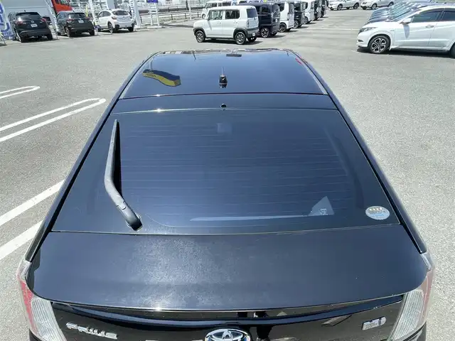 トヨタ プリウス S ツーリングセレ G’s 熊本県 2013(平25)年 11.1万km ブラック (株)IDOMが運営する【じしゃロン熊本店】の自社ローン専用車両になります/こちらは現金またはオートローンご利用時の価格です。自社ローンご希望の方は別途その旨お申付け下さい./社外ナビ/バックカメラ/ステアリングスイッチ/ビルトインETC/純正フロアマット/ステアリングスイッチ/スマートキープッシュスタート/LEDヘットライト