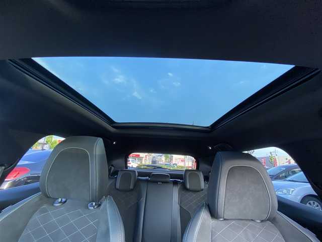 プジョー プジョー ２００８ GT ドライブエディション 福岡県 2021(令3)年 2.1万km パール ・1オーナー/・サンルーフ/・アクティブクルーズコントロール/・USB/Bluetooth/AppleCarPlay/・バックカメラ/・ハーフレザーシート/シートヒーター/・社外ドライブレコーダー/・社外ETC/・純正18AW/・プッシュスタート/・パーキングアシスト/・アイドリングストップ/・スマートキー/・レーンキープアシスト/・オートライト/・LEDライト/・ワイヤレス充電/・ディスプレイオーディオ