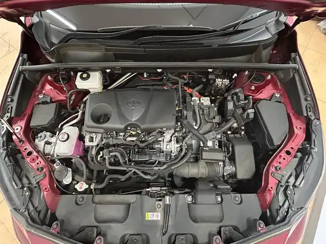 トヨタ ハリアー ハイブリッド Z レザーパッケージ 群馬県 2022(令4)年 6.6万km センシュアルレッドマイカ トヨタセーフティセンス/・プリクラッシュセーフティ/・レーントレーシングアシスト/・リアクロストラフィックアラート/・ブラインドスポットモニター/・レーダークルーズコントロール/・オートマチックハイビーム/・ロードサインアシスト/純正12.3インチディスプレイオーディオ/　　TV/BT/FM/AM/    ミラーキャスト/JBLプレミアムサウンド/パノラミックビューモニター/パワーバックドア/ヘッドアップディスプレイ/運転席メモリーシート/ドライブレコーダー/ビルドインETC2.0/デジタルインナーミラー/シートヒーター/エアーシート/ステアリングヒーター/オートブレーキホールド/ステアリングスイッチ