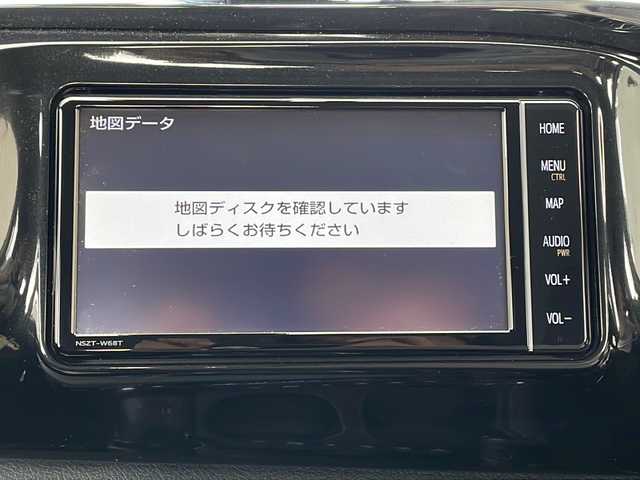 トヨタ ハイラックス Z 道北・旭川 2023(令5)年 0.6万km アティチュードブラックマイカ ・4WD/・禁煙車/・寒冷地仕様/・ワンオーナー/・純正SDナビ/SD/フルセグ/CD/DVD/BT/・GRスポーツバー/OP価格￥110/000-/・純正ベッドライナー/OP価格￥105/600-/・社外前後ドライブレコーダー/・LEDヘッドライト/・ステアリングリモコン/・クルーズコントロール/・レーンディパーチャーアラート/・プリクラッシュセーフティ/・ロードサインアシスト/・ダウンヒルアシスト/・ワイパーデアイサー/・ドアミラーヒーター/・純正17インチAWデ/・前後コーナーセンサー/・センターデフロック/・保証書/・取説