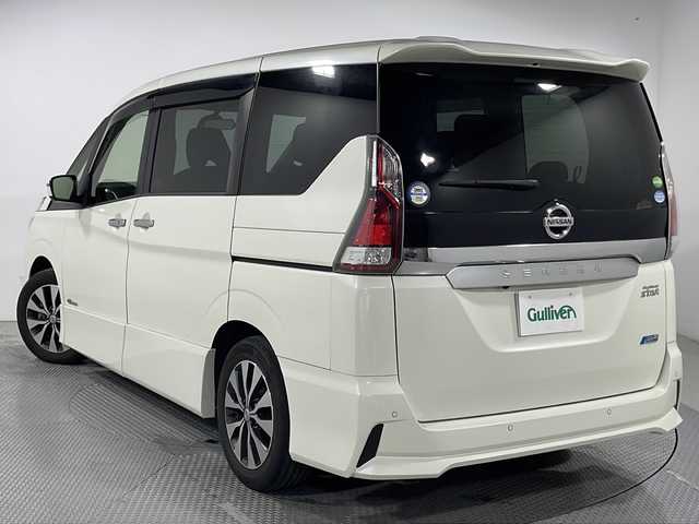 日産 セレナ ハイウェイスター プロパイロットED 広島県 2017(平29)年 5.5万km ブリリアントホワイトパール 純正9型ナビ/純正フリップダウンモニター/プロパイロット/ハンズフリーオートスライドドア/バックカメラ/衝突軽減ブレーキ/車線逸脱抑制/誤発進抑制/電動パーキングブレーキ/オートブレーキホールド/LEDヘッドランプ/オートライト/純正16インチAW/ETC/ドライブレコーダー