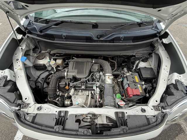 スズキ クロスビー HYBRID MX 岩手県 2019(令1)年 5.2万km ピュアホワイトP メモリナビ　Ｂｌｕｅｔｏｏｔｈ再生　フルセグＴＶ　ＥＴＣ　ターボ　純正１６ＡＷ　ＬＥＤ　ＥＴＣ　バックＣ　純正フロアマット　横滑り防止　ダウンヒル　Ｓヒーター　ＣＤ／ＤＶＤ再生　スマートキー