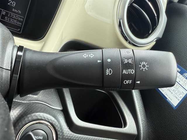 スズキ クロスビー HYBRID MX 岩手県 2019(令1)年 5.2万km ピュアホワイトP メモリナビ　Ｂｌｕｅｔｏｏｔｈ再生　フルセグＴＶ　ＥＴＣ　ターボ　純正１６ＡＷ　ＬＥＤ　ＥＴＣ　バックＣ　純正フロアマット　横滑り防止　ダウンヒル　Ｓヒーター　ＣＤ／ＤＶＤ再生　スマートキー