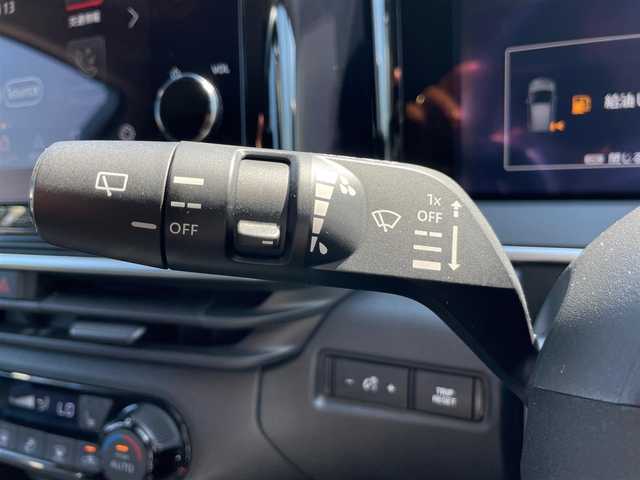 日産 ノート X FOUR 岩手県 2022(令4)年 4.3万km ブリリアントシルバー プロパイロット　日産コネクトナビ　ＡｐｐｌｅＣａｒＰｌａｙ　ＡｎｄｒｏｉｄＡｕｔｏ　フルセグ　ＨＤＭＩ　全周囲カメラ　ビルトインＥＴＣ　シートヒーター　ＢＳＭ　ステアリングヒーター　デジタルミラー