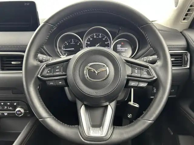 マツダ ＣＸ－５ XD Lパッケージ 千葉県 2021(令3)年 1.3万km ジェットブラックマイカ サンルーフ/レザーシート/要望安全装置/・アドバンストスマートシティブレーキサポート（前進時）/・後退時スマートシティブレーキサポート/・誤発進抑制制御（AT車のみ）/・スマートブレーキサポート/・レーダークルーズコントロール/・ブラインドスポットモニタリング/・車線逸脱警報システム/・レーンキープアシストシステム/・パーキングセンサー（フロント／リア）/・ドライバーアテンションアラート/純正10.25インチディスプレイ/・メモリーナビ/・フルセグTV/・Bluetooth接続/・全方位カメラ/BOSEプレミアムサウンド/パワーバックドア/パワーシート/19インチホイール/スマートキー/LEDライト