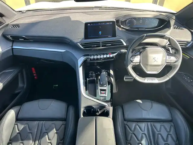 プジョー ３００８ GT ブルー HDi 石川県 2020(令2)年 2.3万km 白 ガラスサンルーフ/純正HDDナビ/衝突軽減装置/横滑り防止装置/アダプティブブラインドスポットモニター/アクティブクルーズコントロール/レーンキープアシスト/コーナーセンサー/ETC/全周囲カメラ/運転席・助手席メモリー付きパワーシート/運転席・助手席シートヒーター/電動リアゲート/パドルシフト/LEDヘッドライト