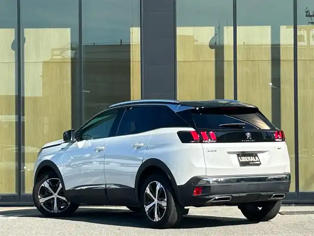 プジョー ３００８ GT ブルー HDi 石川県 2020(令2)年 2.3万km 白 ガラスサンルーフ/純正HDDナビ/衝突軽減装置/横滑り防止装置/アダプティブブラインドスポットモニター/アクティブクルーズコントロール/レーンキープアシスト/コーナーセンサー/ETC/全周囲カメラ/運転席・助手席メモリー付きパワーシート/運転席・助手席シートヒーター/電動リアゲート/パドルシフト/LEDヘッドライト