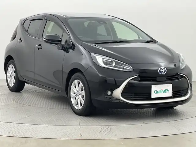 トヨタ アクア Z 新潟県 2022(令4)年 1.9万km ブラックマイカ トヨタセーフティセンス/純正ナビ/　CD/DVD/BT/バックカメラ/レーダークルーズコントロール/LEDオートライト/純正15インチアルミホイール/ステアリングリモコン/オートハイビーム/電格ミラー/ウィンカーミラー/スマートキー/ビルトインETC