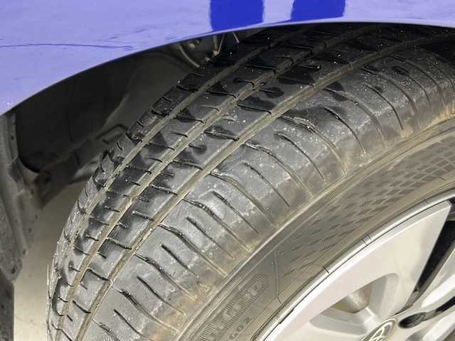 トヨタ プリウス A 宮城県 2016(平28)年 4.9万km ダークブルーマイカM 禁煙車/トヨタセーフティセンス/・レーダークルーズコントロール/・プリクラッシュセーフティ/・レーンディパーチャーアラート/・オートマチックハイビーム/ブラインドスポットモニター/ヘッドアップディスプレイ/インテリジェントパーキングアシスト/純正7型ナビ/・BT/CD/DVD/SD/USB/VTR/フルセグTV/バックカメラ/ビルトインETC/プッシュスタート/スマートキー/ステアリングスイッチ/横滑り防止装置/アイドリングストップ/LEDヘッドライト/LEDフォグランプ/純正15インチアルミホイール/社外フロアマット/防眩ミラー/純正トノカバー