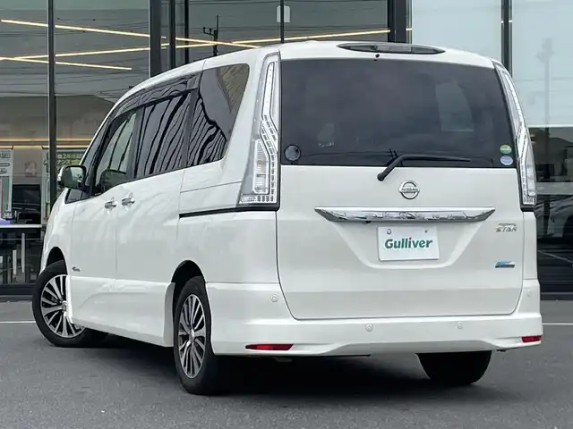 日産 セレナ HWS S HV Vセレ +SeftyⅡ 茨城県 2015(平27)年 6.1万km ブリリアントホワイトパール 純正ナビ/MC315D-W/クルコン/ETC/両側パワスラ/前後ドラレコ/前後コーナーセンサー/アイドリングストップ/オートライト/Fフォグ/LEDライト/純正フロアマット/純正アルミホイール/横滑り防止装置/レーンキープアシスト/衝突被害軽減システム/シートバックテーブル/ロールサンシェード