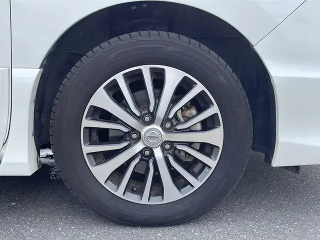 日産 セレナ HWS S HV Vセレ +SeftyⅡ 茨城県 2015(平27)年 6.1万km ブリリアントホワイトパール 純正ナビ/MC315D-W/クルコン/ETC/両側パワスラ/前後ドラレコ/前後コーナーセンサー/アイドリングストップ/オートライト/Fフォグ/LEDライト/純正フロアマット/純正アルミホイール/横滑り防止装置/レーンキープアシスト/衝突被害軽減システム/シートバックテーブル/ロールサンシェード