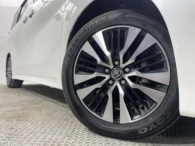 トヨタ ヴェルファイア Z Gエディション 大阪府 2019(令1)年 3.1万km ホワイトパールクリスタルシャイン サンルーフ 黒革 純正10.5incナビTV 360カメラ 後席モニター デジタルインナーミラー JBLサウンド パワーシート/ヒーター/エアコン 電動リアゲート レーダークルコン 衝突軽減ブレーキ レーンアシスト ブラインドSM