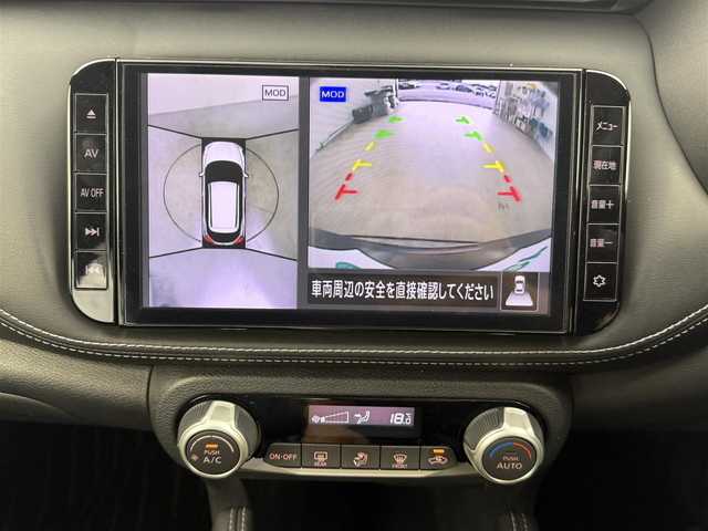 日産 キックス X 愛知県 2020(令2)年 5万km ピュアブラック デジタルインナーミラー/インテリジェントアラウンドビューモニター/プロパイロット/エマージェンシーブレーキ/ふらつき警報/車線逸脱警報機能/車線逸脱維持機能/ハイビームアシスト/純正9インチナビ/　　CD/DVD/BT/フルセグ/ドライブレコーダー/ETC/革巻きステアリング/ステアリングリモコン/ハーフレザーシート/ルーフレール/純正LEDヘッドライト/フォグランプ/純正17インチアルミホイール