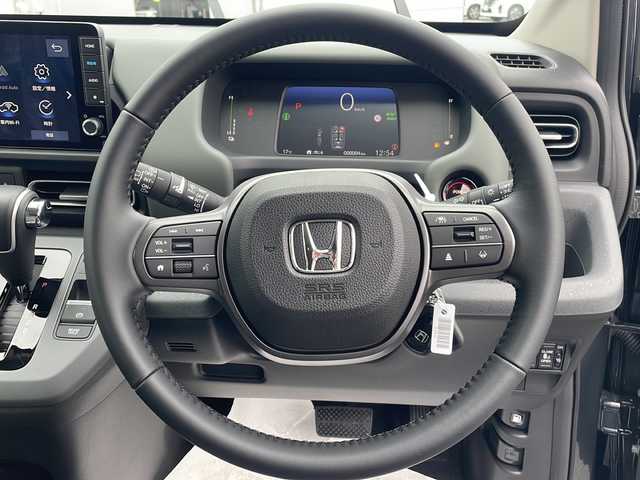 ホンダ フリード ハイブリット e:HEV クロスター 三重県 2025(令7)年 0.1千km メテオロイドグレーメタリック 純正９インチコネクトナビ/アップルカープレイ/ＢＳＭ/両側パワースライドドア/バックカメラ/前席シートヒーター/追従クルーズコントロール/コーナーセンサー/ＵＳＢ給電/ＬＥD/ハーフレザーシート/ステアリングリモコン/禁煙車