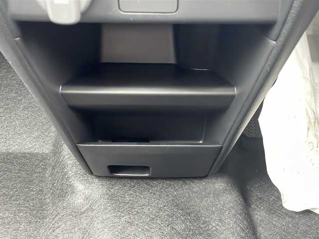 ホンダ フリード ハイブリット e:HEV クロスター 三重県 2025(令7)年 0.1千km メテオロイドグレーメタリック 純正９インチコネクトナビ/アップルカープレイ/ＢＳＭ/両側パワースライドドア/バックカメラ/前席シートヒーター/追従クルーズコントロール/コーナーセンサー/ＵＳＢ給電/ＬＥD/ハーフレザーシート/ステアリングリモコン/禁煙車