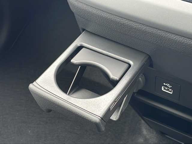 ホンダ フリード ハイブリット e:HEV クロスター 三重県 2025(令7)年 0.1千km メテオロイドグレーメタリック 純正９インチコネクトナビ/アップルカープレイ/ＢＳＭ/両側パワースライドドア/バックカメラ/前席シートヒーター/追従クルーズコントロール/コーナーセンサー/ＵＳＢ給電/ＬＥD/ハーフレザーシート/ステアリングリモコン/禁煙車