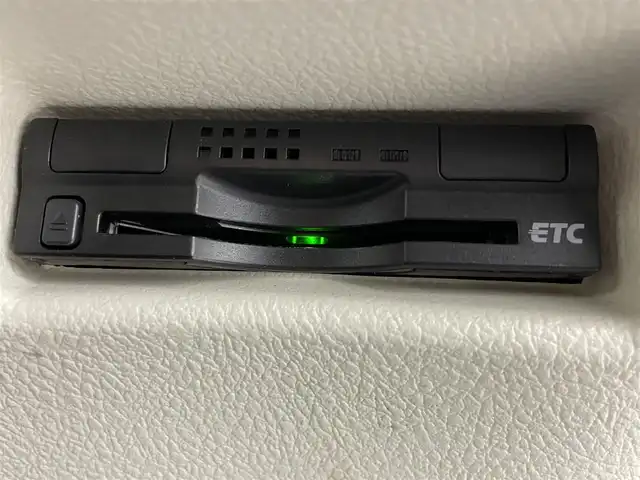 トヨタ シエンタ ハイブリッド G 埼玉県 2016(平28)年 10.7万km ヴィンテージブラウンパールクリスタルシャイン 純正ナビ　両側　Ｂカメラ　衝突軽減　ＬＥＤ　ビルトインＥＴＣ　ドライブレコーダー　衝突被害軽減ブレーキ　純正フロアマット　スマートキー　Ｂｌｕｅｔｏｏｔｈ　フルフラット　ウォークスルー