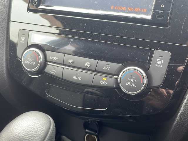 日産 エクストレイル 20X エマージェンシーブレーキ 福島県 2015(平27)年 6.5万km ダイヤモンドブラック 4WD 7人乗 純正ナビ フルセグTV Bluetooth バックカメラ 衝突軽減ブレーキ ETC パワーバックドア ドライブレコーダー LEDヘッドライト フォグランプ オートライト スマートキー