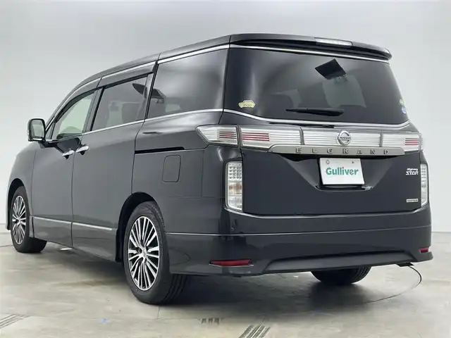 日産 エルグランド 250ハイウェイスターS 岡山県 2016(平28)年 5.8万km ファントムブラック 純正ナビ/（CD/DVD/TV/BT)/全方位カメラ/両側パワースライドドア/電動リアゲート/コーナーセンサー/LEDヘッドライト/オートライト/ハーフレザーシート/前後ドライブレコーダー/衝突軽減ブレーキ/スペアキー