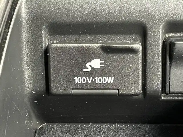 日産 エルグランド 250ハイウェイスターS 岡山県 2016(平28)年 5.8万km ファントムブラック 純正ナビ/（CD/DVD/TV/BT)/全方位カメラ/両側パワースライドドア/電動リアゲート/コーナーセンサー/LEDヘッドライト/オートライト/ハーフレザーシート/前後ドライブレコーダー/衝突軽減ブレーキ/スペアキー