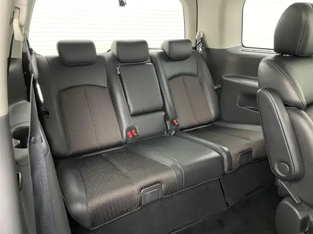 日産 エルグランド 250ハイウェイスターS 岡山県 2016(平28)年 5.8万km ファントムブラック 純正ナビ/（CD/DVD/TV/BT)/全方位カメラ/両側パワースライドドア/電動リアゲート/コーナーセンサー/LEDヘッドライト/オートライト/ハーフレザーシート/前後ドライブレコーダー/衝突軽減ブレーキ/スペアキー