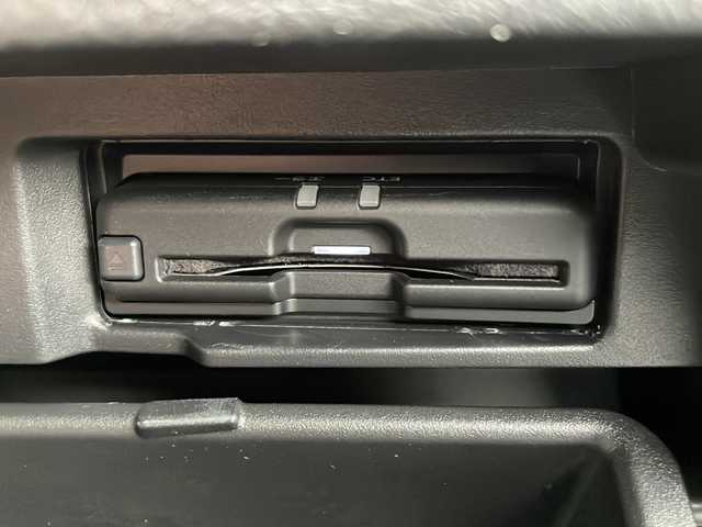 日産 セレナ e－パワー ハイウェイスター V 岩手県 2022(令4)年 4.5万km ブリリアントホワイトパール 寒冷地仕様 10型ナビ フリップダウン 全周囲C プロパイロット デジタルインナーミラー ハンズフリー両側電動スライド フルセグ ETC 合皮革シート シートヒーター ステアヒーター ドラレコ リアヒーターダクト ヒーター付電格ミラー BSM 純正16インチAW ALPINEツィーター