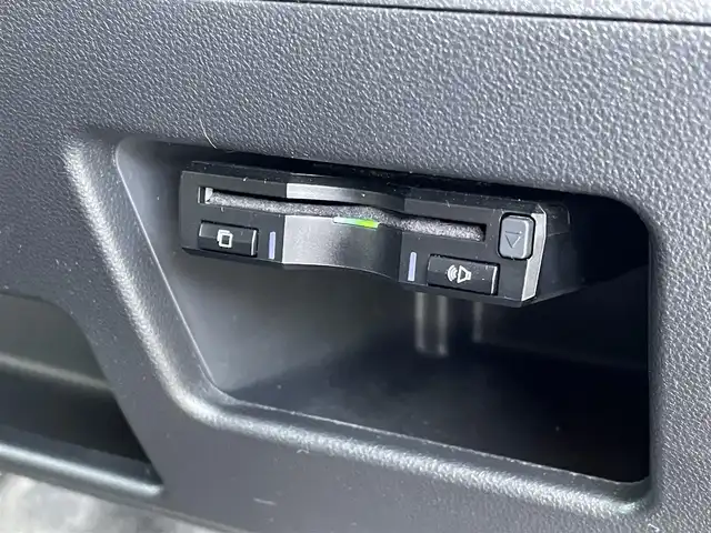 ダイハツ タント カスタム X トップED SA Ⅲ 大阪府 2017(平29)年 2万km ブラックマイカメタリック スマートアシスト/・衝突回避支援ブレーキ機能/・オートマチックハイビーム/純正ナビ/・Bluetooth/ワンセグTV/CD/DVD/ラジオ/主要装備/・バックカメラ/・アイドリングストップ/・・横滑り防止装置/・片側パワースライドドア/・ハーフレザーシート/・シートヒーター/・ベンチシート/・ステアリングスイッチ/・純正フロアマット/・純正AW/・LEDヘッドライト/・フォグランプ/・ETC