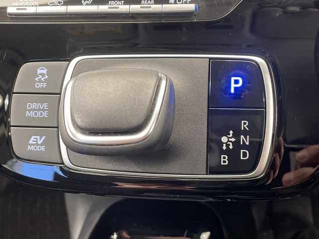 トヨタ アクア G 栃木県 2021(令3)年 4.3万km プラチナホワイトパールマイカ メモリーナビ/Bluetooth/バックカメラ/ビルトインETC/前方純正ドライブレコーダー/LEDライト/スマートキー/プッシュスタート/レーントレーシングアシスト/プリクラッシュセーフティ/レーダークルーズコントロール/ステアリングスイッチ/社外フロアマット