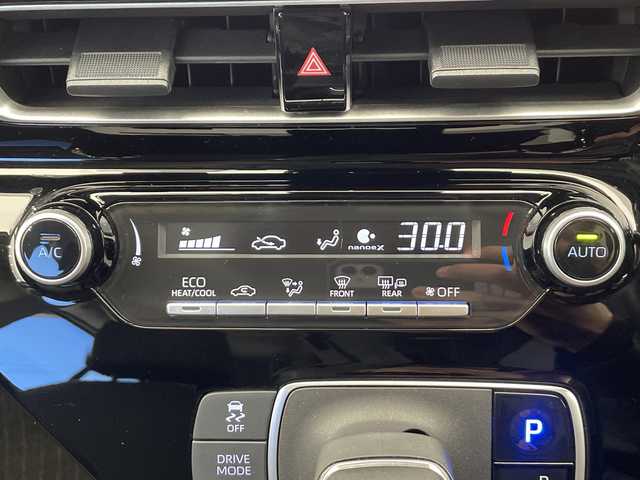 トヨタ アクア G 栃木県 2021(令3)年 4.3万km プラチナホワイトパールマイカ メモリーナビ/Bluetooth/バックカメラ/ビルトインETC/前方純正ドライブレコーダー/LEDライト/スマートキー/プッシュスタート/レーントレーシングアシスト/プリクラッシュセーフティ/レーダークルーズコントロール/ステアリングスイッチ/社外フロアマット