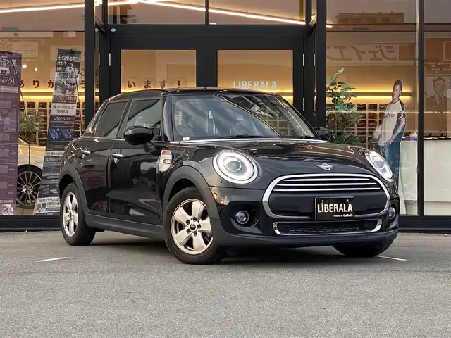 ｍｉｎｉ ｍｉｎｉ ヴィクトリア 年式 令和2年式 黒 Id 中古車検索のガリバー