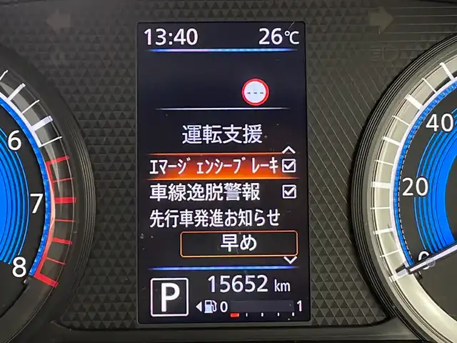 車両画像12