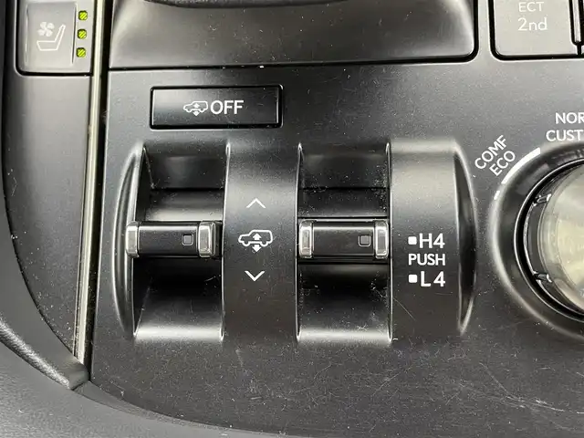 レクサス ＬＸ 570 福井県 2016(平28)年 6.8万km スターライトブラックガラスフレーク 純正ナビ/サンルーフ　/ハーマンカードンＯＰオーディオ　/フルモデリスタエアロ　/３６０°カメラ　/純正アルミホイール　/パワーバックドア　/レザーシート　/シートヒーター＆ベンチレーション　/純正ＥＴＣ２．０