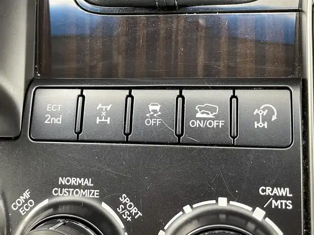 レクサス ＬＸ 570 福井県 2016(平28)年 6.8万km スターライトブラックガラスフレーク 純正ナビ/サンルーフ　/ハーマンカードンＯＰオーディオ　/フルモデリスタエアロ　/３６０°カメラ　/純正アルミホイール　/パワーバックドア　/レザーシート　/シートヒーター＆ベンチレーション　/純正ＥＴＣ２．０