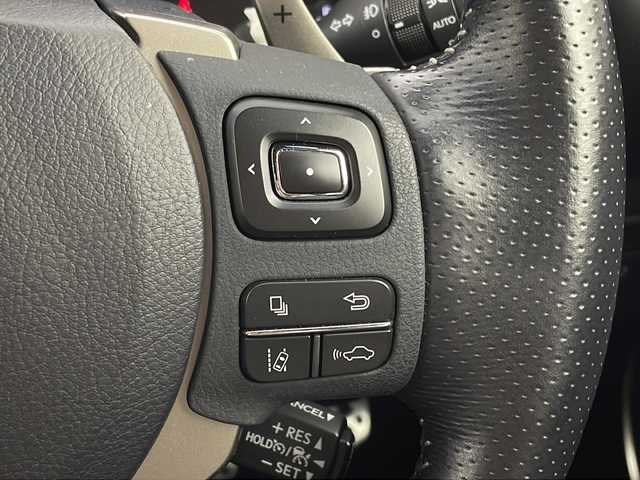 レクサス ＮＸ 300 Fスポーツ 新潟県 2018(平30)年 5.4万km ホワイトノーヴァガラスフレーク 4WD/ガラスルーフ/純正ナビ/　　フルセグ/CD/BT/AUX/バックカメラ/パワーバックドア/レーダークルーズコントロール/LEDオートライト/オートマチックハイビーム/Fフォグ/レザーシート/パワーシート/シートメモリー/シートヒーター/エアシート/純正アルミホイール付きサマータイヤ車載/ステアリングスイッチ/パドルシフト/アイドリングストップ/USBポート/ブラインドスポットモニター/スマートキー/ETC