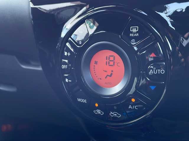 日産 ノート e－パワー ニスモ 山口県 2020(令2)年 3.4万km スーパーブラック アルパイン9インチナビ/フルセグテレビ/Bluetooth/アラウンドビューモニター/エマージェンシーブレーキ/クルーズコントロール/レーンキープアシスト/コーナーセンサー/デジタルインナーミラー/ETC/純正フロアマット/サイドバイザー/純正16インチAWサマータイヤ積み込み