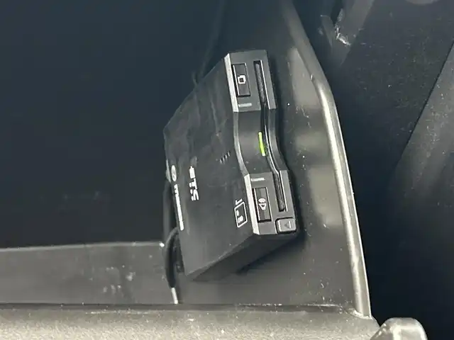 マツダ ＣＸ－８ XD スマートエディション 福岡県 2021(令3)年 2.5万km ジェットブラックマイカ 後席モニター　/純正１０．２５型ＤＡナビ　/全方位カメラ　/置くだけ充電　/ＥＴＣ　/前後ドラレコ　/マツダレーダークルコン　/コーナーセンサー　/衝突被害軽減　/レーンキープ　/ＢＳＭ　/ＭＴモード付　/純正１７インチＡＷ