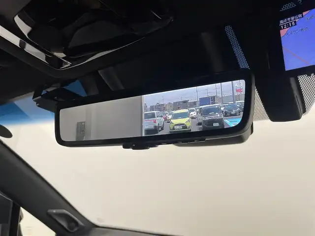 トヨタ ハリアー ハイブリッド Z レザーパッケージ 群馬県 2024(令6)年 1.8万km プレシャスブラックパール ITSconnect/調光パノラマルーフ/パノラミックビューモニター（床下透過表示機能付）/――――――――――――――――/純正12.3インチディスプレイオーディオPlus/・ナビ/・AM/FM/USB/Bluetooth//・Miracast/AppleCarPlay/AndroidAuto/JBLプレミアムサウンドシステム/デジタルインナーミラー(前後録画機能付)/前席パワーシート/シートヒーター/シートベンチレーション/トヨタセーフティセンス/・プリクラッシュセーフティ/（歩行者[昼夜]・自転車運転者[昼]検知機能付衝突回避支援タイプ）/・レーントレーシングアシスト/・アダプティブハイビームシステム/・ロードサインアシスト/・レーダークルーズコントロール(全車速追従機能付)/先行車発進告知機能/パーキングサポートブレーキ(前後静止物/後方接近車両)/ブラインドスポットモニター/LEDヘッドランプ