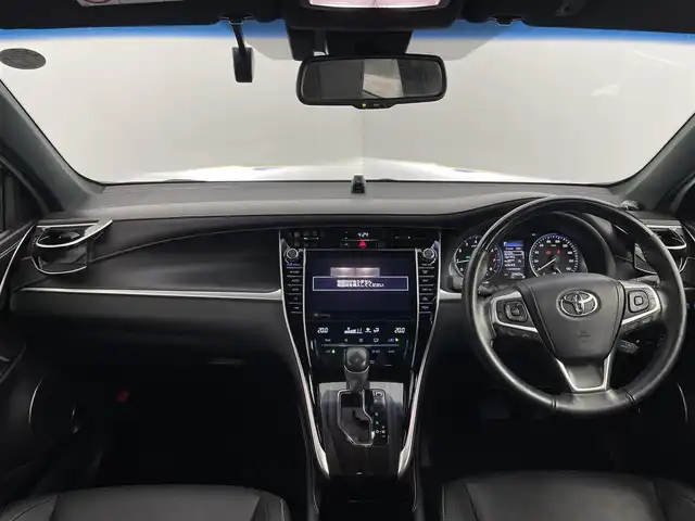 トヨタ ハリアー プログレス 道央・札幌 2018(平30)年 3.8万km ホワイトパールクリスタルシャイン ・４WD/・JBLサウンド/・純正9インチナビ/　CD/DVD/SD/BT/フルセグ/・パノラミックビューモニター/・ビルトインETC/・ドライブレコーダー/・プリクラッシュセーフティ/・レーダークルーズコントロール/・レーンキープアシスト/・クリアランスソナー/・オートハイビーム/・ハーフレザーシート/・D席パワーシート/・パワーバックドア/・LEDヘッドライト/・フォグライト/・オートライト/・プッシュスタート/・スマートキー/・純正フロアマット/・ドアバイザー