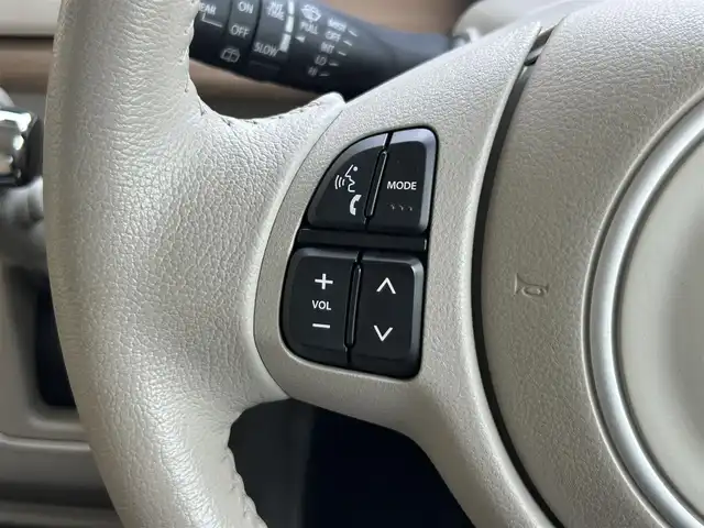 スズキ ラパン X 静岡県 2021(令3)年 4.3万km シフォンアイボリーM デュアルセンサーブレーキサポート/カロッツェリアナビ/フルセグＴＶ/ＤＶＤ再生/前後ドラレコ/プッシュスタート/前席シートヒーター/スマートキー/パーキングセンサー/ＨＩＤヘッドライト/純正１４ＡＷ