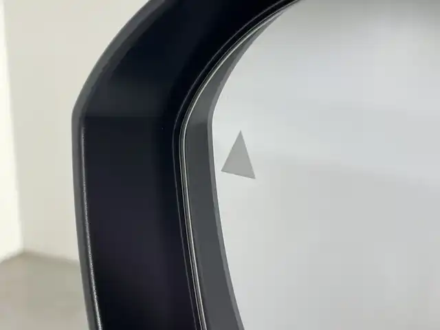 日産 セレナ e－パワー ハイウェイスター V 神奈川県 2025(令7)年 0.1千km ホワイト 登録済未使用車/統合型12.3インチインターフェースディスプレイ/アドバンスドドライブアシストディスプレイ/NissanConnectメモリーナビゲーションシステム/フルセグ HDMI 　/インテリジェントアラウンドビューモニター/両側電動スライドドア【サンシェード】/360度セーフティアシスト/インテリジェントエマージェンシーブレーキ/前方衝突予報警報/衝突回避ステアリングアシスト/車線逸脱防止支援システム/車線逸脱警報/後側方衝突防止支援システム/後側方車両検知警報/後退時車両検知警報/ふらつき警報/踏み間違い衝突防止アシスト/標識認識機能/前後ソナー/ナビリンク機能付プロパイロット緊急停止支援システム/インテリジェントルームミラー/SOSコール/ワイヤレス充電器/車載通信ユニット/ビルトインETC2.0ユニット/純正前後ドライブレコーダー/革巻きステアリング/2列目3列目パーソナルテーブル/USB電源Cソケット/アダプティブLEDヘッドライトシステム/オートライト/LEDフロントフォグランプ/純正16インチアルミホイール